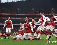 包含赛季进入中段，球队迎来重要节点的词条