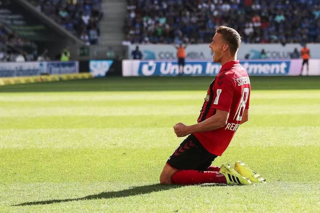 弗赖堡在主场大胜，逆袭夺取宝贵三分的简单介绍